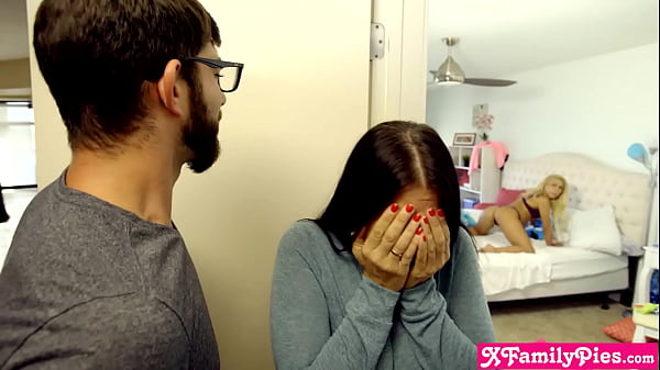 My latina stepsister is addicted to twerking and desperately needed an intervention