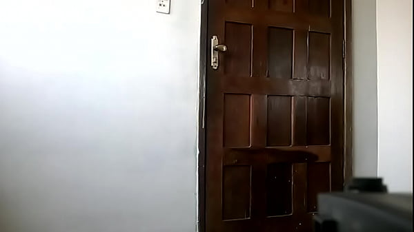 Apanhando e ficando de pau duro com tes&atilde;o a ido de voces.