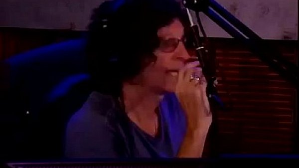 HowardTV Mexican Delivery Guy Game With Cassia Riley