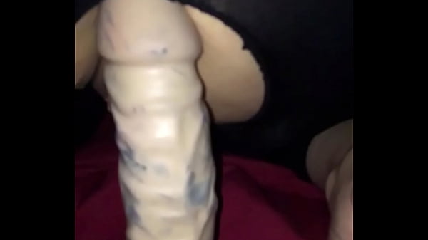 Bigggg dildo