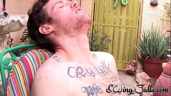 Gay dude with swinging balls wanks solo