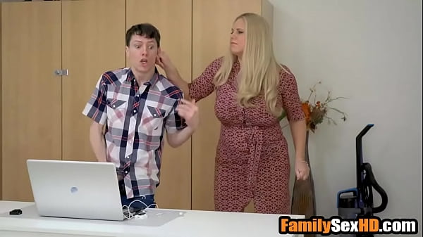 Stepbrother and stepsister get sex lesson from step mommy 