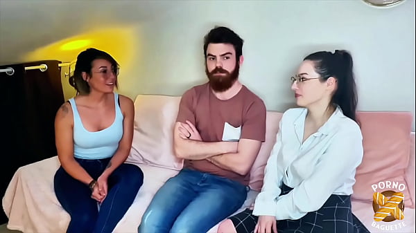 Katerina, brune t&eacute;n&eacute;breuse, veut du sexe hard