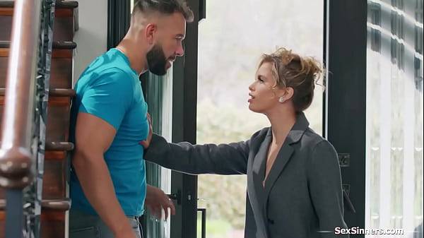 Ive heard you are the best fuck in town!Petite big tits Jesse Pony barges in to see what the fuss is all about.The busty milf throats and facesits