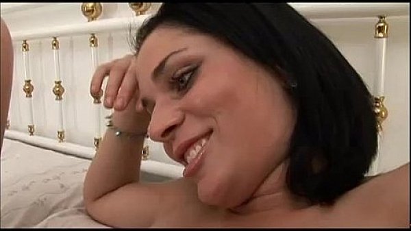 Ragazza infoiata scopata da vecchio porco - old end teen