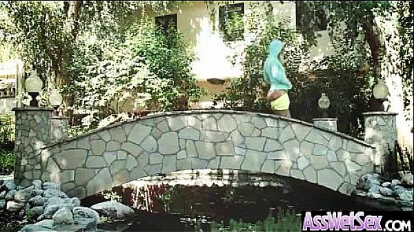 Big Curvy Wet Butt Girl Get Banged In Her Asshole movie-18