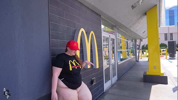 BBW Slut Fucks Gibby The Clown At His House In Henderson Nevada