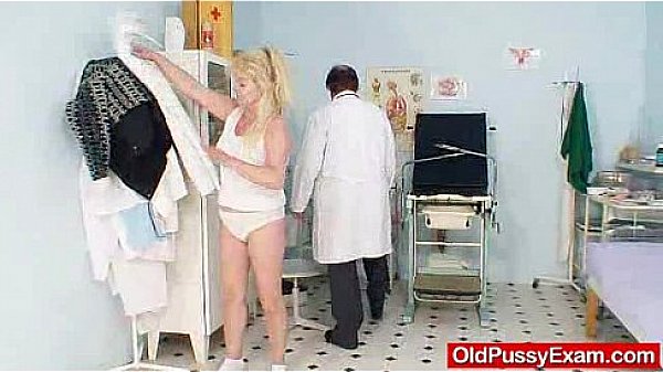 Blonde gran dirty puss test and enema