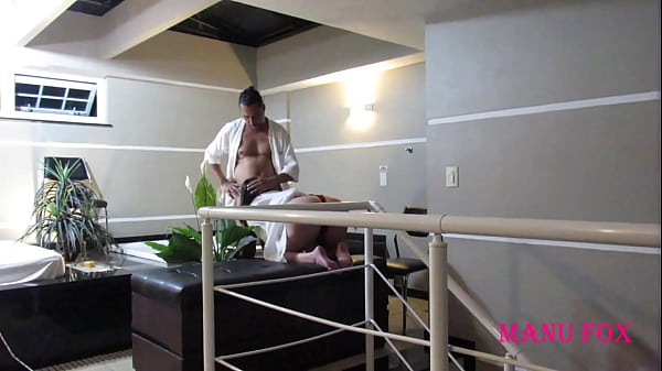 Pornstar Manu Fox sex