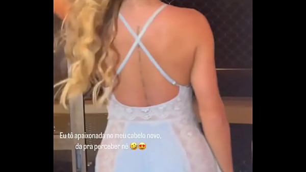 Mudei a cor do cabelo, voc&ecirc; gostou? Eu t&ocirc; apaixonada por essa cor! Combinou demais comigo Fiquei mais nova,...