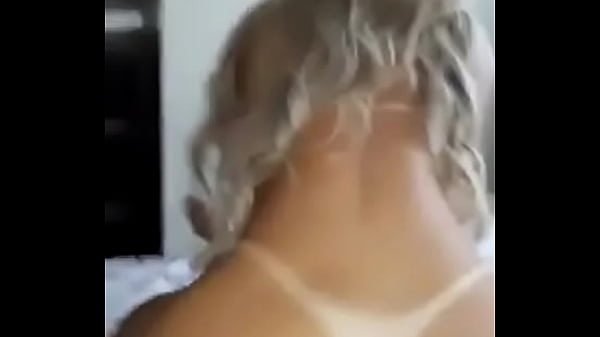 Amadora loira gostosa  