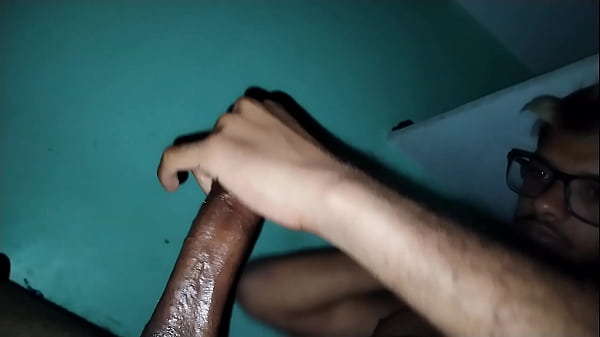 75 Days Hard Fap Challange Kinky Bisexual Sniffing Armpits Day 2 Of 75 - Atif Hawking 