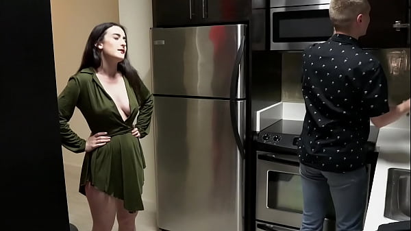 Slut gets fucked after by stranger after her BF leaves her at the club