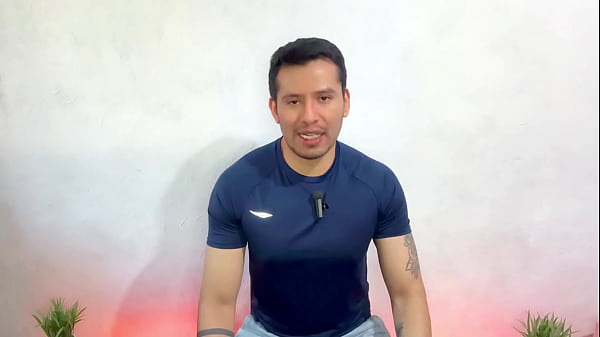 chofer dotado rellena al joven hijo de 18a&ntilde;os de su jefe cuando el sale de vaciones 