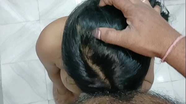 Aaj apni biwi ke muh me maal nikal diya