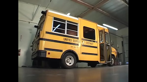 White guy gets head from barely legal beauty on the bus then fucks her 