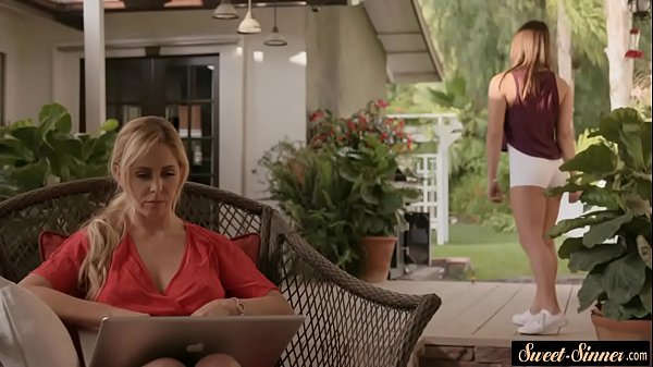 Slutty stepdaughter IR fucked and creamed