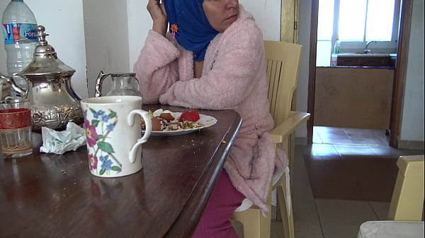 Turbanli stepmom in Istanbul loves her stepsons big dick