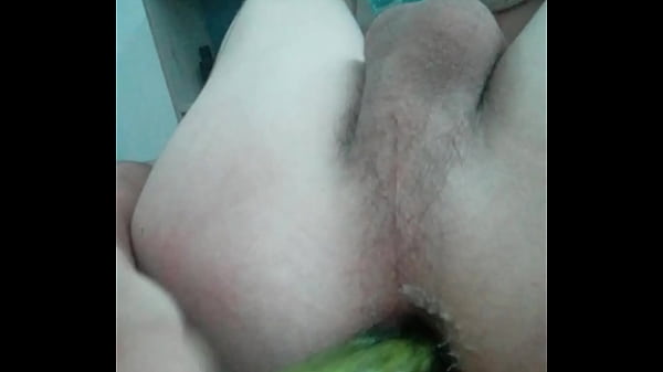 Twink get fucked by a cucumber