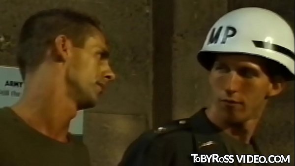 Classic army amateurs blowing dick 3way