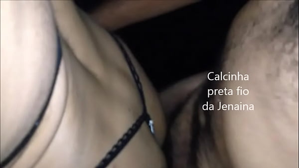Dando gostoso para um ativo usado a calcinha fio preto da amiga Jenana