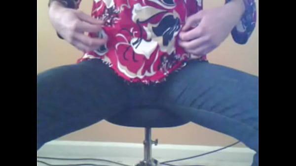 So horny in tight jeans that I ride a dildo