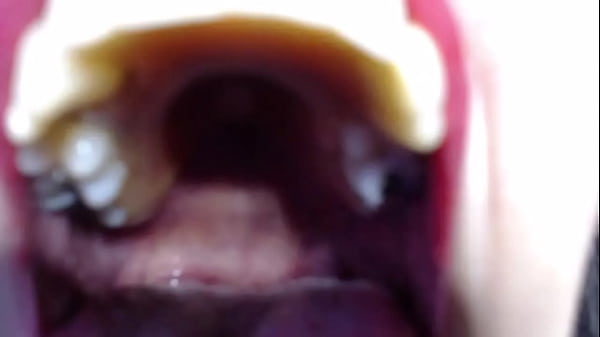 703 DawnSkye1962 is a hungry giantess. Oooh look at that little helpless guy. Maybe he wants to see my uvula.. 