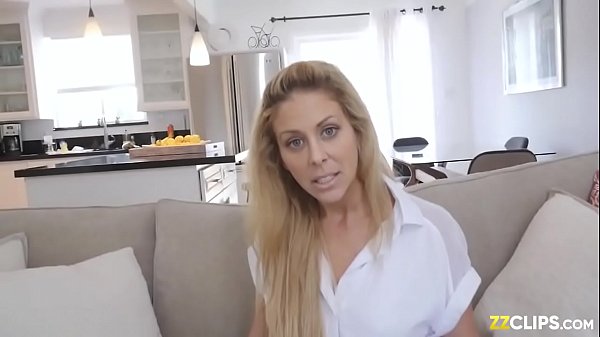 Fick meine hei&szlig;e Stiefmutter [POV]