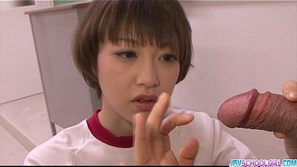 Sexy Akina Hara blowjob in cute uniform