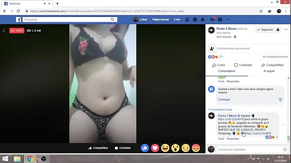 Mexicana se exibindo no facebook
