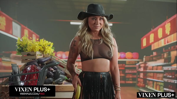 VIXENPLUS Luscious babe ass fucked