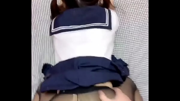 टन Duc थांग स्कूल में एक छात्र कमबख्त