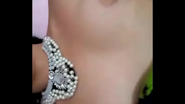 Amiga enfermera universitaria puta