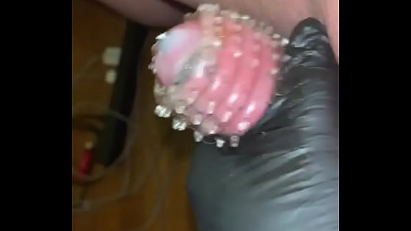 CD Nikki plays with dirty pussy  