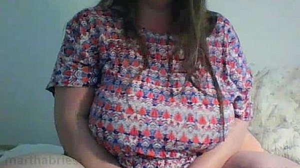 BBW showing huge ass and hairy pussy