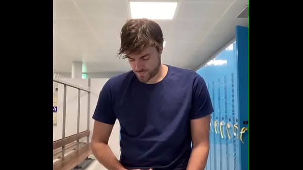 wanking my big cock in the public gym locker room 
