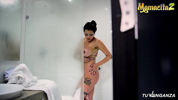 MAMACITAZ - Unfaithful  Colombian Wife fucking with dude when husband is working - Maria Del Rosario 