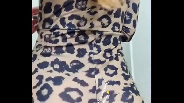 Mujer pelirroja sexy  