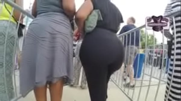 SpankBang mega donk 240p  