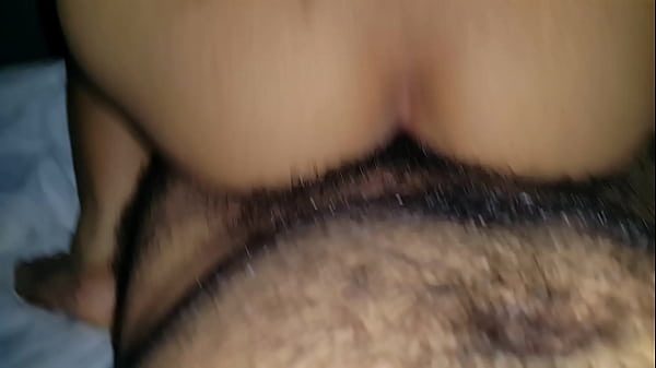 Mi perra da sentones sobre m&iacute;