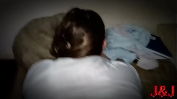 Amigo do meu marido me pegou desprevenida