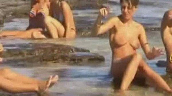 Teen GFs at the Beach!