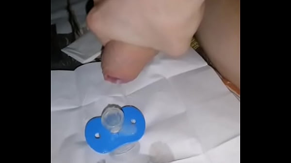 Sa t&eacute;tine adore le sperme