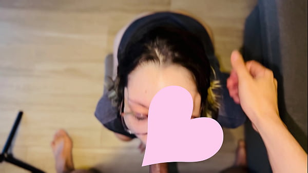 quiet nerdy girl gives the best head / deepthroat, ball licking, gagging, sloppy mouth fuck  