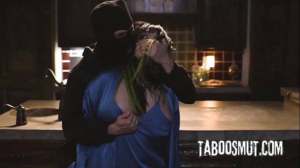 Big Ass Latina Babe Gets Her Pussy Pounded From Behind By a Guy In The Mask  