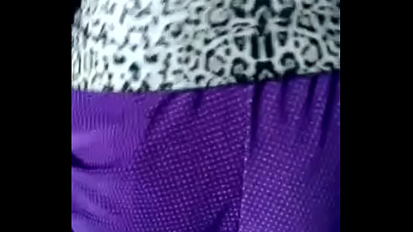 Novinha safada rebolando gostoso