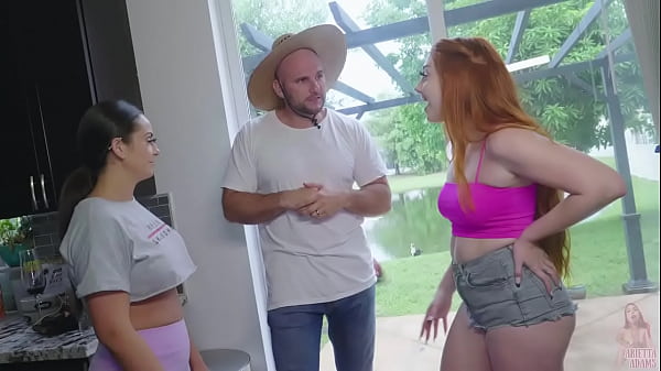 Handyman Gets Lucky with 2 HOT Chicks