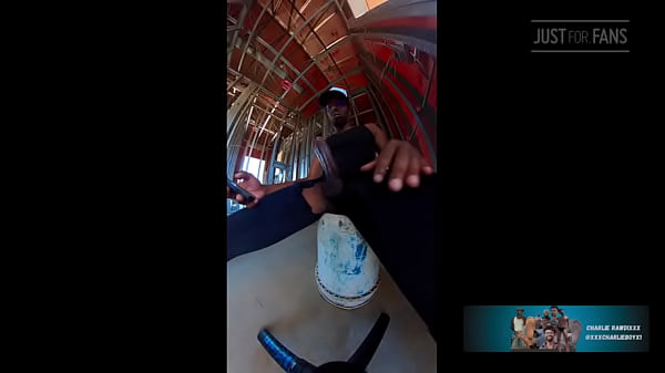 Jerking off on my lunch break  