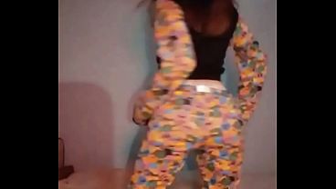 Bonneyuwu - 9:34 pijama dildo masturbacion striptease 