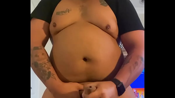 Chunky guys blows load